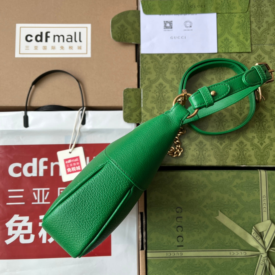 Shoulder BAG 25 IN Green Calfskin GOLD Hardware