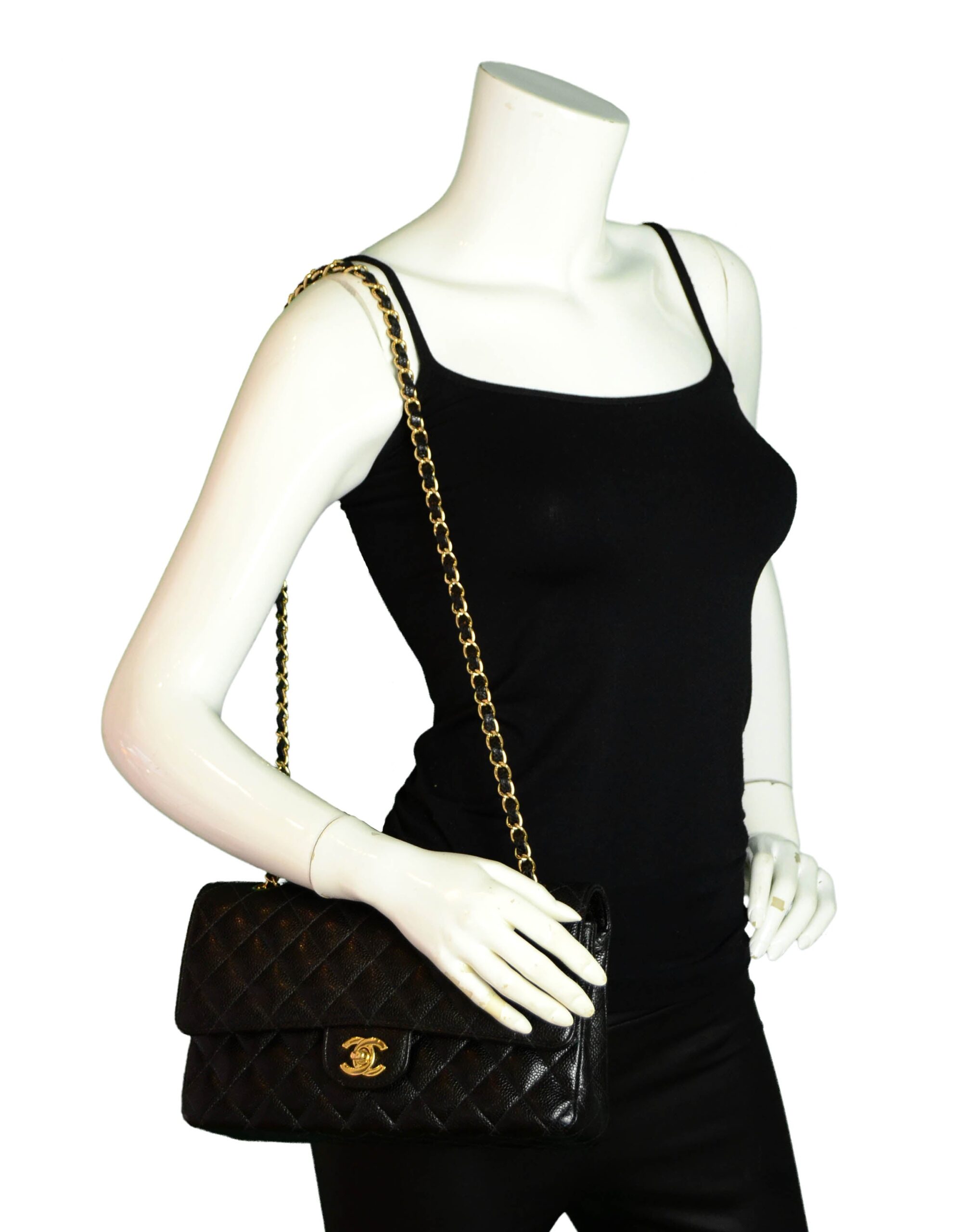 Chanel handbag black – front view